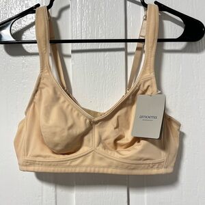 NWT Amoena Marlena Wire Free Bra in Sand 38A